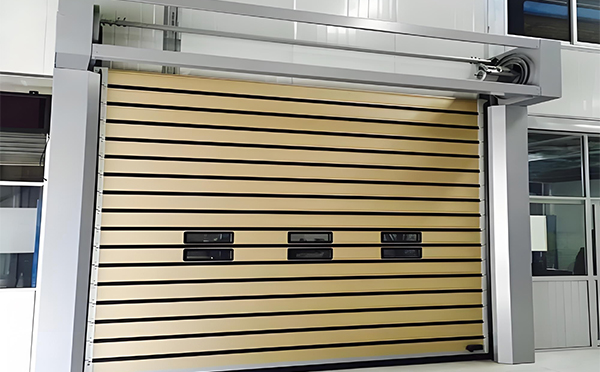 博湖硬质快速门