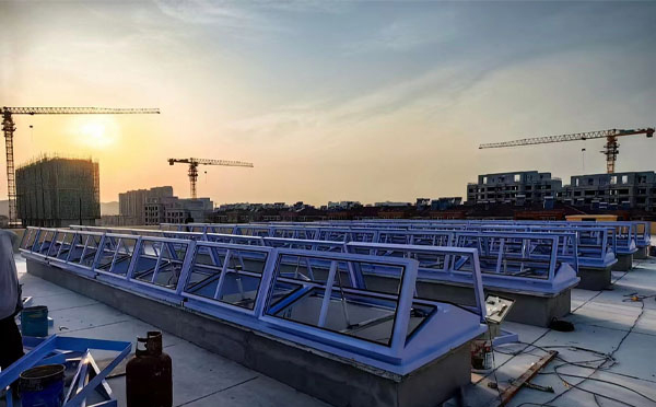 消防博湖排烟窗工作原理