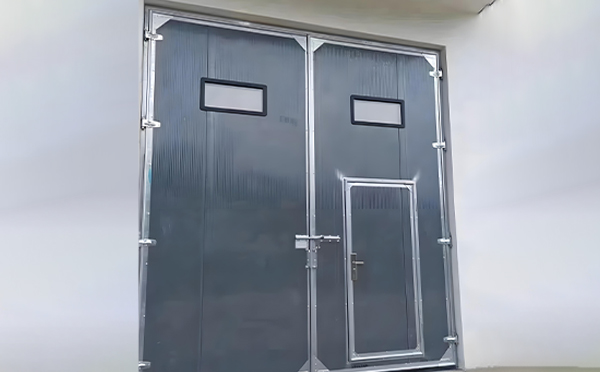 博湖厂房保温门