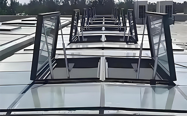 博湖兰州博湖排烟窗选型安装与维护实用指南