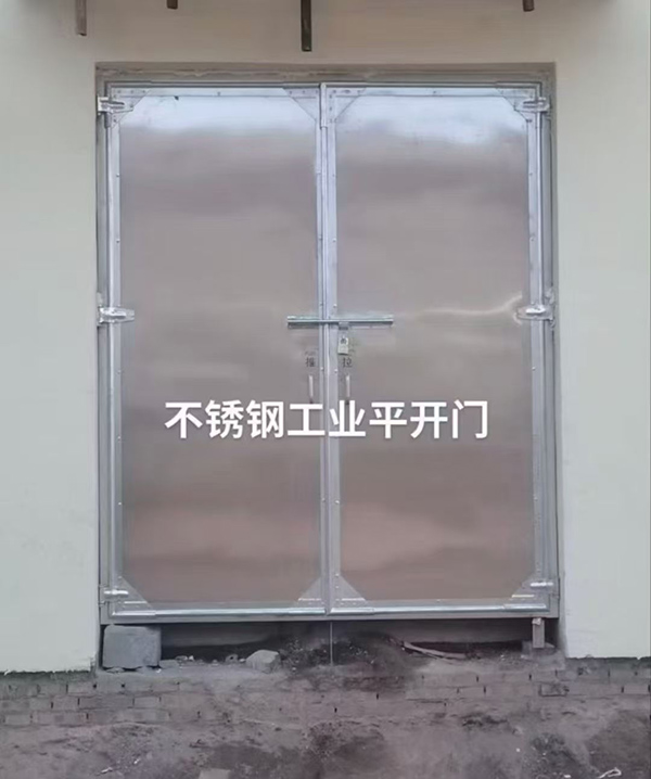 不锈钢博湖工业平开门在现代工业场景中的应用实践